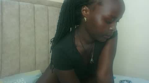 Snapshot of hotlina01 chatting on 04-29-26, 06:14 hotlina01 online show from 04-29-26, 06:14