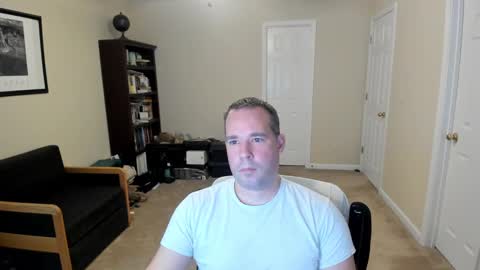 hotmale4u692000 online show from 12-28-24, 08:25