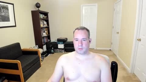 hotmale4u692000 online show from 03-05-25, 04:02
