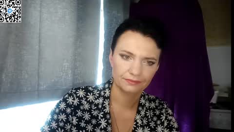 Snapshot of hotmamaqueen234 chatting on 06-27-26, 07:46 hotmamaqueen234 online show from 06-27-26, 07:46