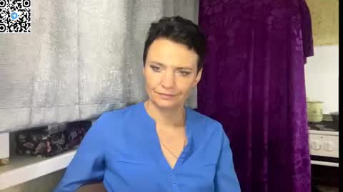 Snapshot of hotmamaqueen234 chatting on 06-28-26, 12:27 hotmamaqueen234 online show from 06-28-26, 12:27