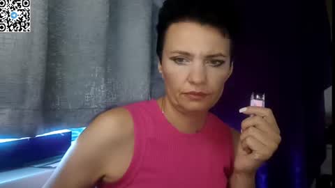 Snapshot of hotmamaqueen234 chatting on 07-17-26, 10:55 hotmamaqueen234 online show from 07-17-26, 10:55