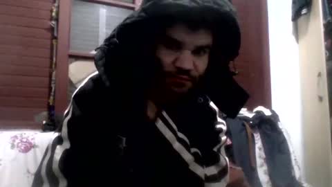 Snapshot of hotmansexy10 chatting on 05-23-26, 06:51 hotmansexy10 online show from 05-23-26, 06:51