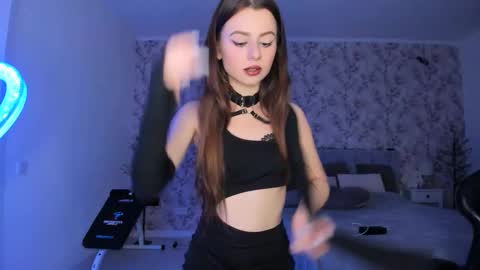 Snapshot of hotmolly_ chatting on 02-06-26, 06:00 hotmolly_ online show from 02-06-26, 06:00