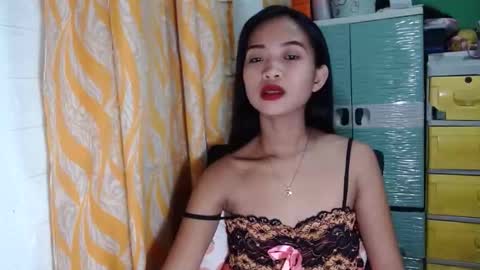 hotmom_gia online show from 12-11-24, 10:25