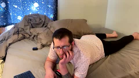 Snapshot of hotmplspunk chatting on 02-22-26, 02:37 Jared online show from 02-22-26, 02:37