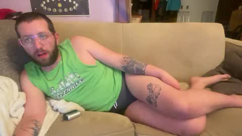 Snapshot of hotmplspunk chatting on 06-14-26, 07:21 Jared online show from 06-14-26, 07:21