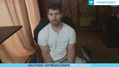 Snapshot of hotmuscles6t9 chatting on 05-31-26, 03:30 hotmuscles6t9 online show from 05-31-26, 03:30