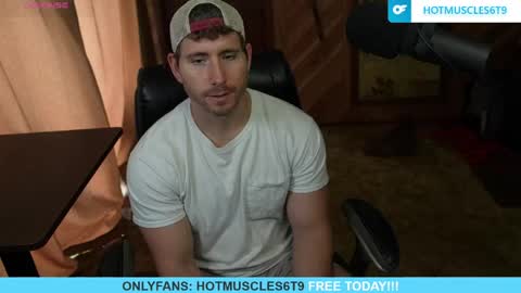 Snapshot of hotmuscles6t9 chatting on 06-04-26, 02:34 hotmuscles6t9 online show from 06-04-26, 02:34
