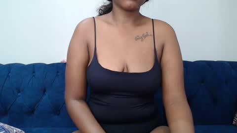 Snapshot of hotncoldg chatting on 01-28-25, 08:14 hotncoldg online show from 01-28-25, 08:14