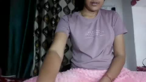 lola online show from 01-04-25, 12:38