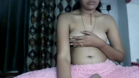 lola online show from 02-09-25, 01:03