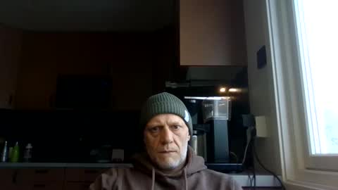 Snapshot of hototo2 chatting on 03-09-26, 08:29 hototo2 online show from 03-09-26, 08:29