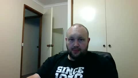 Snapshot of hotrodder323 chatting on 12-10-24, 07:58 hotrodder323 online show from 12-10-24, 07:58