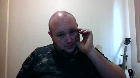 Snapshot of hotrodder323 chatting on 01-27-25, 12:22 hotrodder323 online show from 01-27-25, 12:22