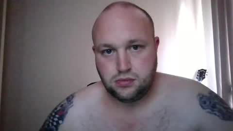 Snapshot of hotrodder323 chatting on 01-27-25, 05:47 hotrodder323 online show from 01-27-25, 05:47