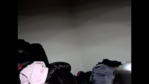 hotrox6942 online show from 04-12-26, 06:18