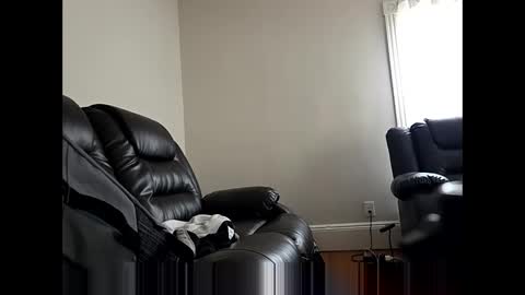 hotrox6942 online show from 04-13-26, 08:25