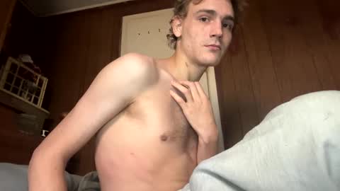 Snapshot of hotsexyricky24 chatting on 01-03-25, 04:06 HotSexyRicky24 online show from 01-03-25, 04:06