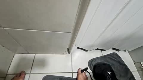 Snapshot of hotshotbadboy chatting on 11-09-25, 07:23 Hotshot online show from 11-09-25, 07:23