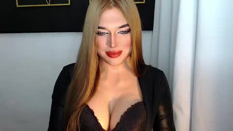 STELLA online show from 01-18-25, 06:56