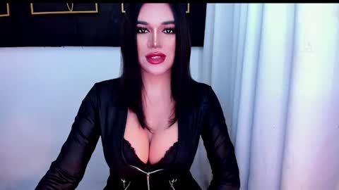 Snapshot of hotstellacumxxx chatting on 05-31-26, 06:20 STELLA online show from 05-31-26, 06:20