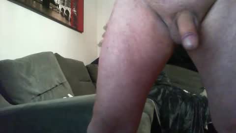 Snapshot of hotstrip22 chatting on 01-05-26, 05:27 Mark online show from 01-05-26, 05:27