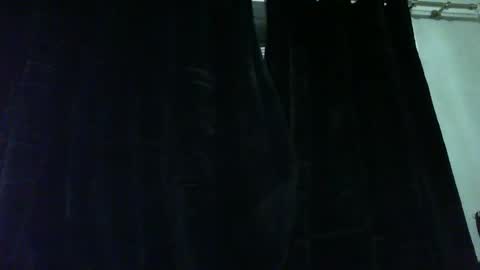 Snapshot of hotstrip22 chatting on 05-24-26, 12:04 Mark online show from 05-24-26, 12:04