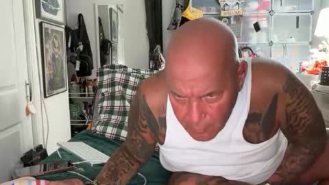 hotstuff775616 online show from 10-23-25, 03:06