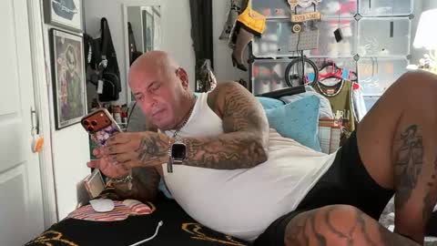 hotstuff775616 online show from 11-01-25, 05:31