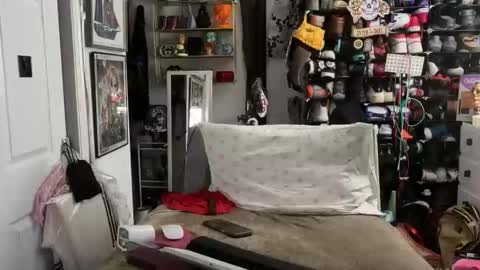 hotstuff775616 online show from 02-14-26, 05:04