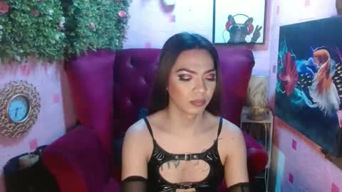 Snapshot of hotsummerx chatting on 02-17-25, 04:48 Summer online show from 02-17-25, 04:48