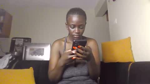 Amalia online show from 12-20-25, 11:12