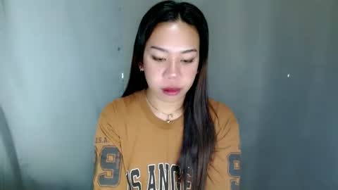 jelaigrande  online show from 04-19-26, 10:56