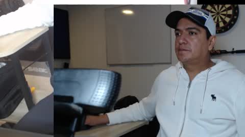 Snapshot of hott_mexican chatting on 11-10-25, 06:40 YAYO online show from 11-10-25, 06:40