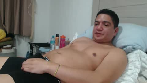 Snapshot of hott_mexican chatting on 11-23-25, 05:07 YAYO online show from 11-23-25, 05:07