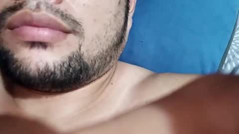 HottestPinoy32 online show from 05-04-26, 03:30