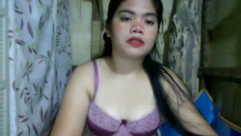 Snapshot of hottie_ayesha0516 chatting on 07-09-26, 01:37 hottie_ayesha0516 online show from 07-09-26, 01:37