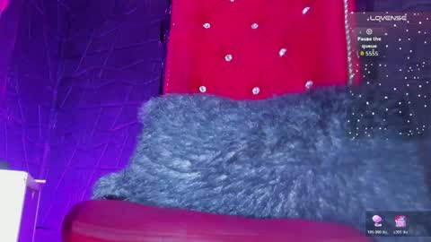 Snapshot of hottie_cristal chatting on 05-26-26, 04:25 Marjorie online show from 05-26-26, 04:25