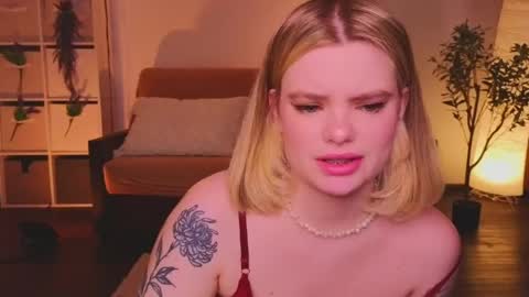 Jane  online show from 04-12-26, 11:48