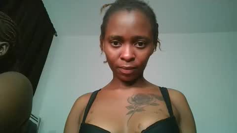 hottie_mistie online show from 04-18-26, 12:03
