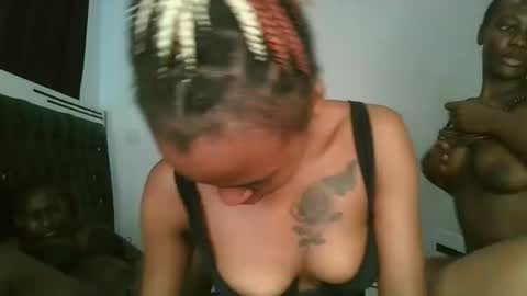 hottie_mistie online show from 05-05-26, 11:07