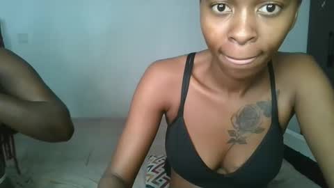 hottie_mistie online show from 05-25-26, 07:47