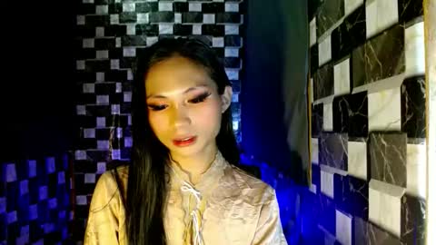 Snapshot of hottie_petite69 chatting on 06-10-26, 04:12 Scarlette online show from 06-10-26, 04:12