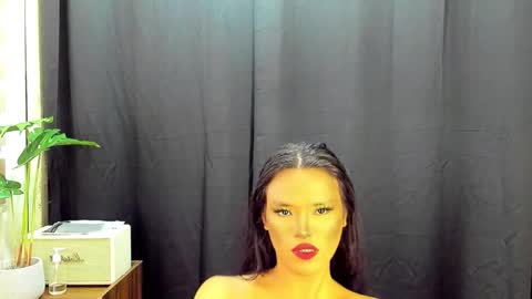 Maxine online show from 11-27-25, 05:20