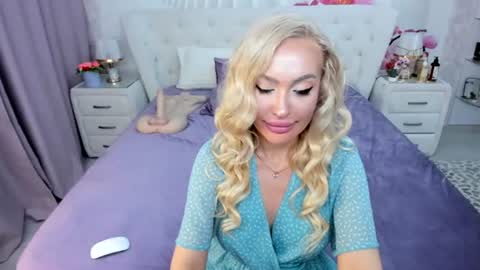 HottieSweetBritneyy online show from 07-23-26, 07:23