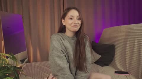 hottpeachh online show from 10-05-25, 04:05