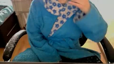 Snapshot of hotty_mary chatting on 04-19-26, 09:08 Mary online show from 04-19-26, 09:08