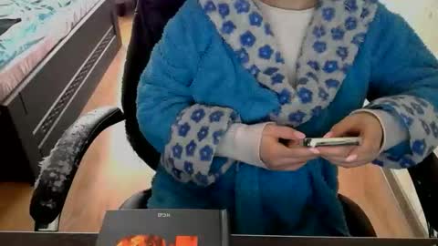 Snapshot of hotty_mary chatting on 04-26-26, 08:12 Mary online show from 04-26-26, 08:12