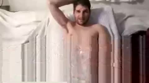Snapshot of hottyaaron chatting on 03-26-26, 10:37 hottyaaron online show from 03-26-26, 10:37